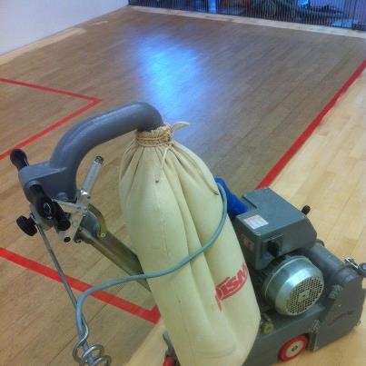 Aanleg onderhoud renovatie reparatie squash squashbaan