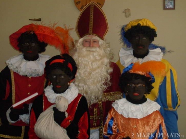Sint en zijn pieten bij u thuis,scool,bedrijf of vereniging