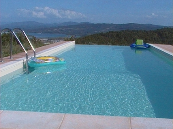 TOSCANE near Florence FAMILIEVAKANTIE apt met ZWEMBAD