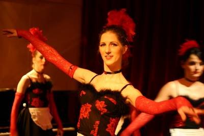 La Vinia Dansers - Hot Honey's, Bond Girls and more!!