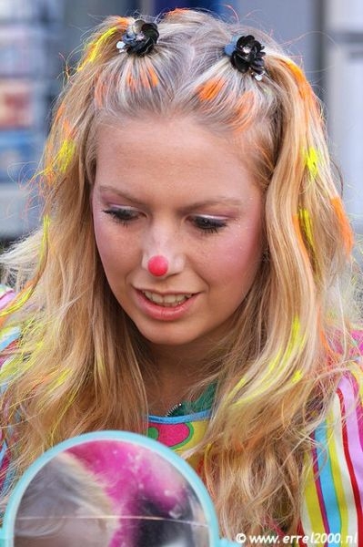 Kindvriendelijk Clownsduo voor kinderfeest, braderie, kinderentertainment tijdens bedrijfsfeest