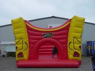 Verhuur attracties, sfeer & promotie materiaal