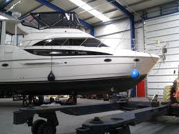 Reparatie van uw polyester boot