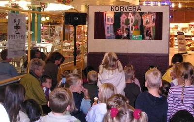 Korvera goochelen poppenkast voor kinderpartijtjes, verjaardagsfeest